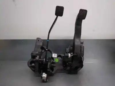 Second-hand car spare part complete pedal assembly for opel karl 1.0 12v oem iam references 42388890