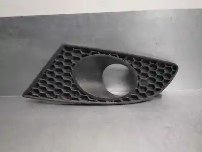 Peça sobressalente para automóvel em segunda mão GRELHA DE PÁRA CHOQUES ESQUERDA por SEAT LEON (1P1)  Referências OEM IAM 1P0853665A  