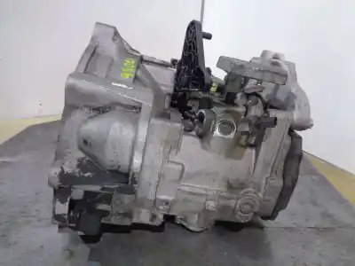 Second-hand car spare part gearbox for volkswagen golf vi (5k1) 2.0 tdi oem iam references lll 144281 lll26108