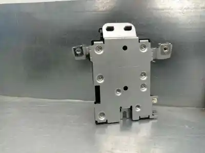 Second-hand car spare part electronic module for audi a3 (8p) 2.0 16v fsi oem iam references 8p0035225d  