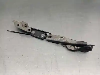 Second-hand car spare part bonnet hinge for audi a3 (8l) 1.9 tdi ambiente oem iam references 8l0823301b