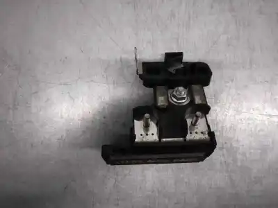 Second-hand car spare part fuse box unit for renault arkana zen oem iam references c6151797  