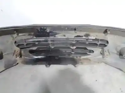 Pezzo di ricambio per auto di seconda mano paraurti anteriore per nissan vanette cargo 2.3 diesel riferimenti oem iam 620227c000  