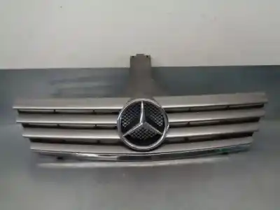 Pezzo di ricambio per auto di seconda mano griglia anteriore per mercedes-benz clase c (w203) sportcoupe 2.0 compresor cat riferimenti oem iam a2038800383  