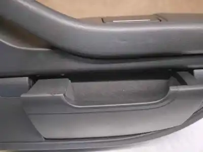 Автозапчасти б/у обивка задней правой двери за audi a8 (4e2) 4.2 v8 40v ссылки oem iam 4e0868066  