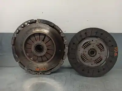 Pezzo di ricambio per auto di seconda mano kit frizione per alfa romeo 146 1.9 jtd cat riferimenti oem iam 60815751  