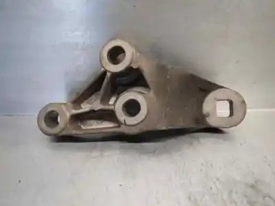 Second-hand car spare part right engine support for audi a8 (4e2) 4.2 v8 40v oem iam references 4e0199603s  