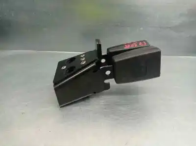 Автозапчасти б/у крюк для ремня задний центральный за audi q7 (4l) 3.0 tdi ссылки oem iam 4l0857739g  3º fila