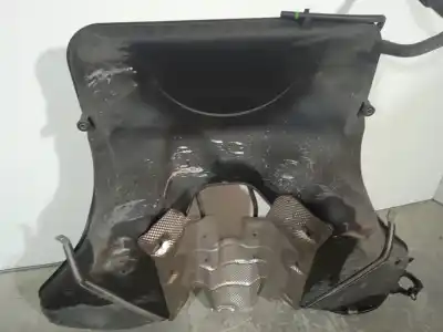 Автозапчасти б/у топливный бак за audi a8 (4e2) 4.2 v8 40v ссылки oem iam 4e0201021m  