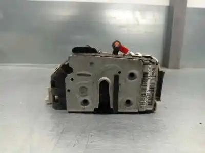 Second-hand car spare part left front door lock for dodge avenger se oem iam references p04589421ae  