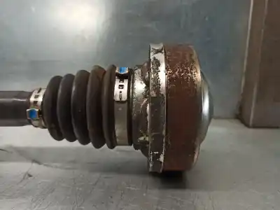 Peça sobressalente para automóvel em segunda mão transmissão traseira direita por audi a8 (4e2) 4.2 v8 40v referências oem iam 4e0501203d  