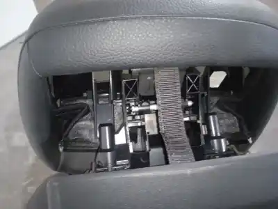 Pièce détachée automobile d'occasion siège avant gauche pour mercedes-benz clase c (w204) berlina 2.2 cdi cat références oem iam a2049103936  