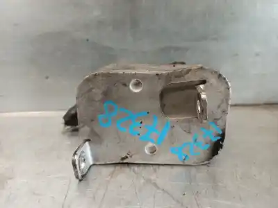 Second-hand car spare part engine oil cooler for audi q7 (4l) 3.0 tdi oem iam references 7l6203491d  033211206