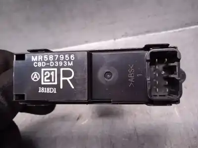 Автозапчастина б/у управління склами задніх правіх для mitsubishi l 200 (ka0/kb0) 2.5 di-d cat посилання на oem iam mr587956  