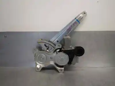 Second-hand car spare part rear right window regulator for lexus is 250c 2.5 v6 cat oem iam references 6980322200