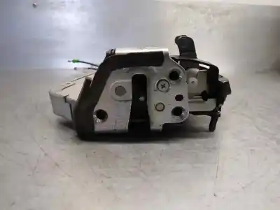 Автозапчастина б/у замок заднього правого дверя для lexus is 250c 2.5 v6 cat посилання на oem iam 6905053040  