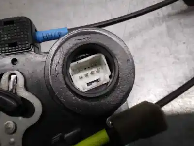 Автозапчастина б/у замок заднього правого дверя для lexus is 250c 2.5 v6 cat посилання на oem iam 6905053040  