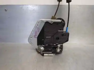 Автозапчастина б/у замок заднього правого дверя для lexus is 250c 2.5 v6 cat посилання на oem iam 6905053040  