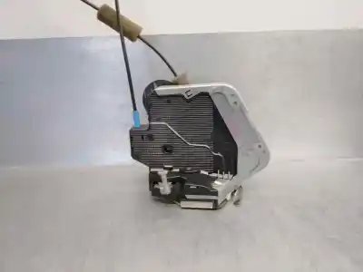 Second-hand car spare part rear left door lock for lexus is 250c 2.5 v6 cat oem iam references 6906053040