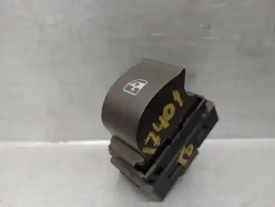 Pezzo di ricambio per auto di seconda mano COMANDO ALZACRISTALLI POSTERIORI DESTRO per LANCIA MUSA (184)  Riferimenti OEM IAM B569  