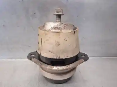 Second-hand car spare part engine support for audi q7 (4l) v6 3.0 tdi (176kw) clean diesel ambiente oem iam references 7l8199131a  