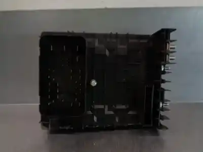 Peça sobressalente para automóvel em segunda mão caixa de fusíveis e relés por skoda octavia ii combi (1z5) 1.9 tdi referências oem iam 1k0937125