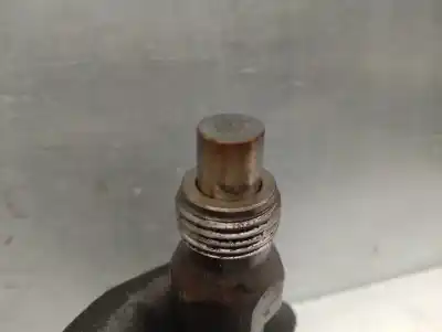 Pièce détachée automobile d'occasion injecteur pour renault kangoo (f/kc0) 1.9 diesel 64 cv / 47 kw références oem iam   lcr6735406h