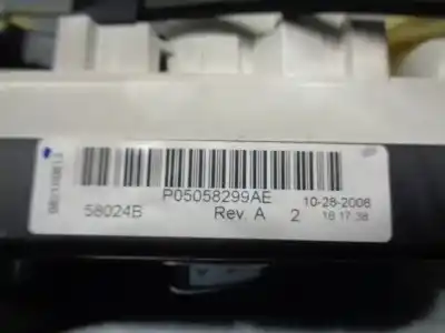 Peça sobressalente para automóvel em segunda mão comando de sofagem (chauffage / ar condicionado)  por jeep compass 2.4 16v cat referências oem iam p05058299ae  