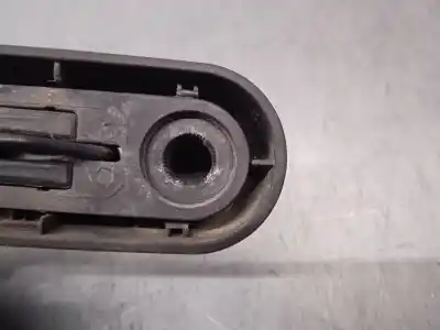 Автозапчасти б/у рычаг заднего стеклоочистителя за hyundai i30cw 1.6 crdi cat ссылки oem iam 988112l000  