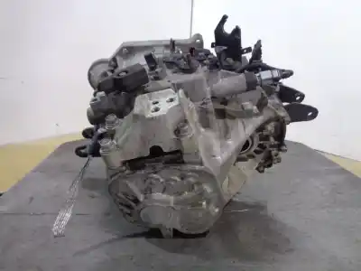 Second-hand car spare part gearbox for hyundai i30cw 1.6 crdi cat oem iam references r81773 4300023170 325700