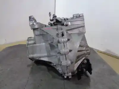 Second-hand car spare part gearbox for peugeot 308 sw ii (lc_, lj_, lr_, lx_, l4_) 1.2 thp 130 oem iam references 20ca52 1609666380 3030846 Second-hand car spare part gearbox for peugeot 308 sw ii (lc_, lj_, lr_, lx_, l4_) 1.2 thp 130 oem iam references 20ca52 1609666380 3030846