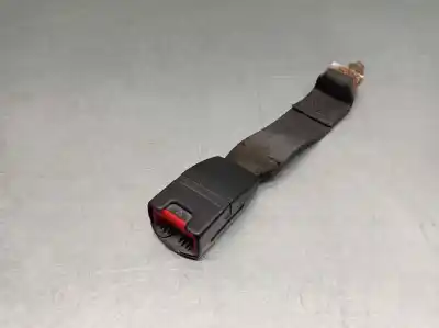 Second-hand car spare part center rear seat belt buckle for opel frontera a 2.5 turbodiesel oem iam references 91150692