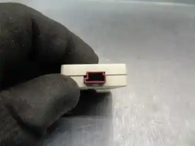 Peça sobressalente para automóvel em segunda mão antena por bmw serie 3 coupe (e92) 2.0 16v cat referências oem iam 9110621  