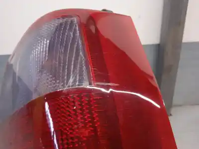 Автозапчастина б/у правий ліхтар для fiat uno (146) 1.4 cat посилання на oem iam 7700363  