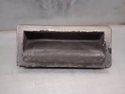 Автозапчасти б/у внешняя ручка ворот за volkswagen passat variant (3c5) 2.0 tdi dpf ссылки oem iam 5n0827566