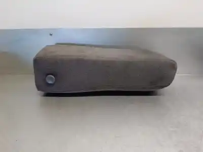 Peça sobressalente para automóvel em segunda mão apoio de braço consola central por ssangyong korando 2.9 turbodiesel cat referências oem iam 7530106033aaf