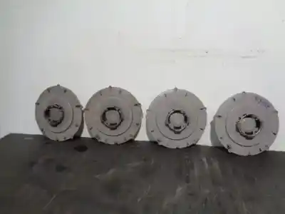 Recambio de automóvil de segunda mano de tapacubos para seat cordoba berlina (6k2) 1.9 tdi referencias oem iam 6k0601149h  