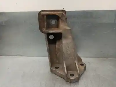 Second-hand car spare part left engine support for land rover range rover sport 2.7 td v6 cat oem iam references kku500580