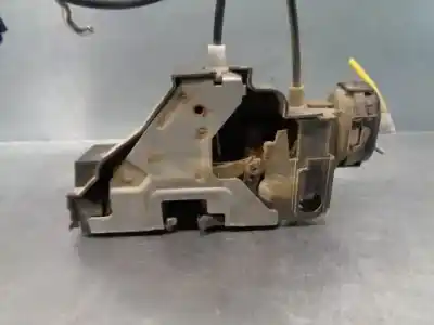 Second-hand car spare part rear left door lock for mercedes-benz clase a (w168) 1.6 cat oem iam references a1687301535  