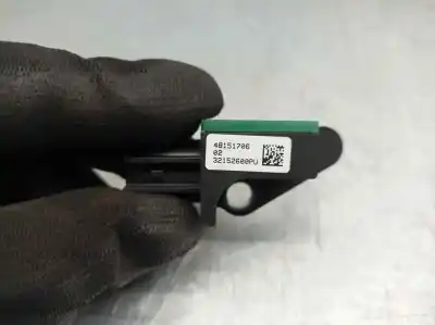 Peça sobressalente para automóvel em segunda mão sensor por volkswagen cc b7 (358) 2.0 tdi referências oem iam 48151706  