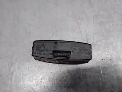 Peça sobressalente para automóvel em segunda mão interruptor 4 piscas - emergência por bmw serie 1 berlina (e81/e87) 2.0 16v diesel referências oem iam 694560302  549529100