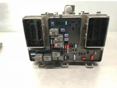Peça sobressalente para automóvel em segunda mão caixa de fusíveis e relés por ford mondeo lim. * referências oem iam fg9t14a067md