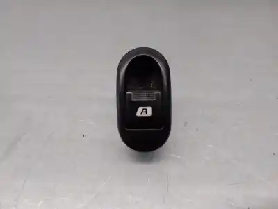 Peça sobressalente para automóvel em segunda mão botão / interruptor elevador vidro dianteiro esquerdo por peugeot 1007 1.4 16v cat (kfu / et3j4) referências oem iam 96401489xt