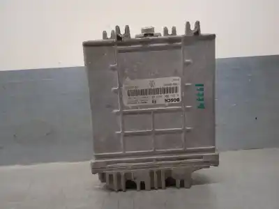 Peça sobressalente para automóvel em segunda mão centralina de motor uce por renault megane i scenic (ja0) 1.9 d alize referências oem iam 7700106867