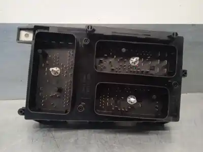 Second-hand car spare part fuse box unit for opel astra h gtc (a04) 1.7 cdti (l08) oem iam references 13268302  5dk00946450