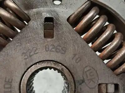 Second-hand car spare part clutch kit for renault megane i scenic (ja0) 1.9 d alize oem iam references 7700108320  122080110