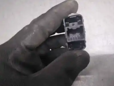 Peça sobressalente para automóvel em segunda mão botão / interruptor elevador vidro traseiro direito por ford focus lim. 1.0 ecoboost cat referências oem iam f1et14529aa  