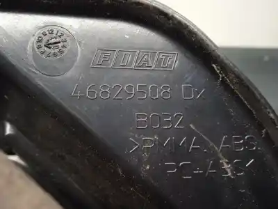 Автозапчастина б/у правий ліхтар для fiat idea (135) (2004->) 1.3 jtd посилання на oem iam 46829508  