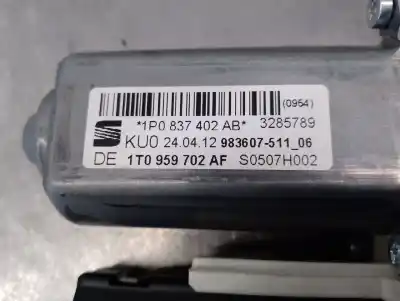 Peça sobressalente para automóvel em segunda mão motor elevador vidro dianteiro direito por seat leon (1p1) 1.2 tsi referências oem iam 1p0837402ab  