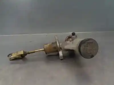 Second-hand car spare part clutch pump for nissan pick-up (d22) 2.5 turbodiesel oem iam references 306103s105